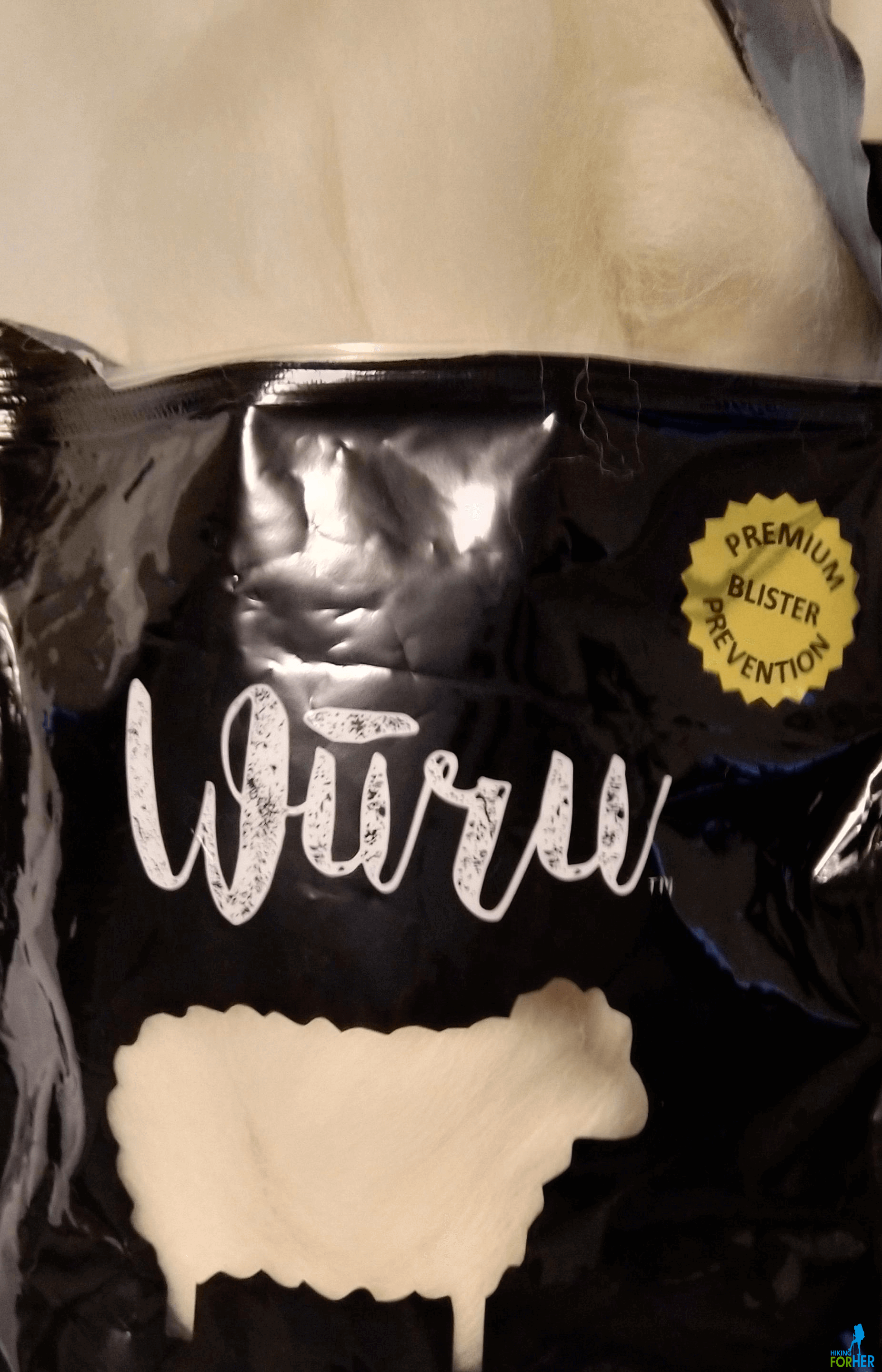 WURU Wool package of New Zealand fleece for blister prevention while hiking