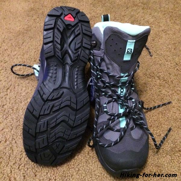 salomon womens hiking boots