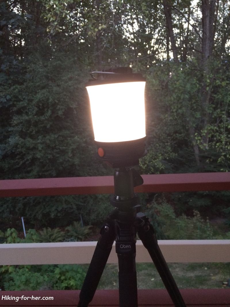 https://www.hiking-for-her.com/images/TripodFenixLantern.jpg